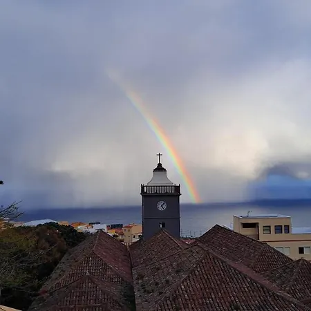 Lägenhet La Casita Del Arco Atico *